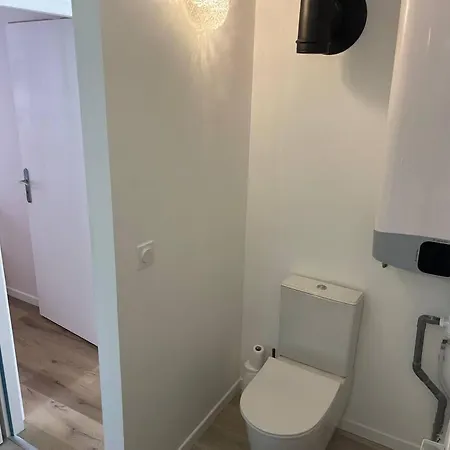 Magnifique Maison Renovee, 10pers Ferienhaus Rencurel
