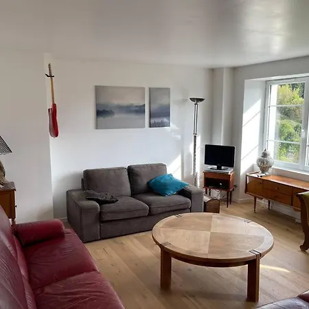 Magnifique Maison Renovee, 10pers Ferienhaus Rencurel